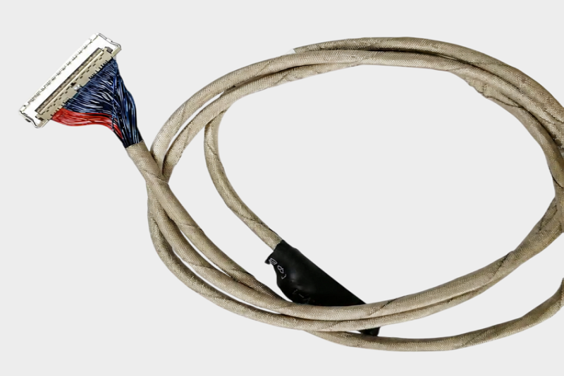 I-PEX 82869-100B-02-D 20680-050T-01 40AWG 极细同轴线束替代品