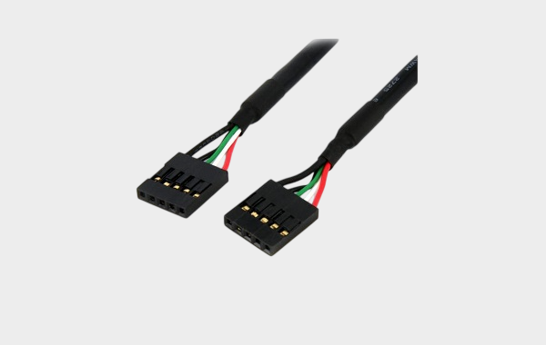 StarTech (8) StarTech (8)